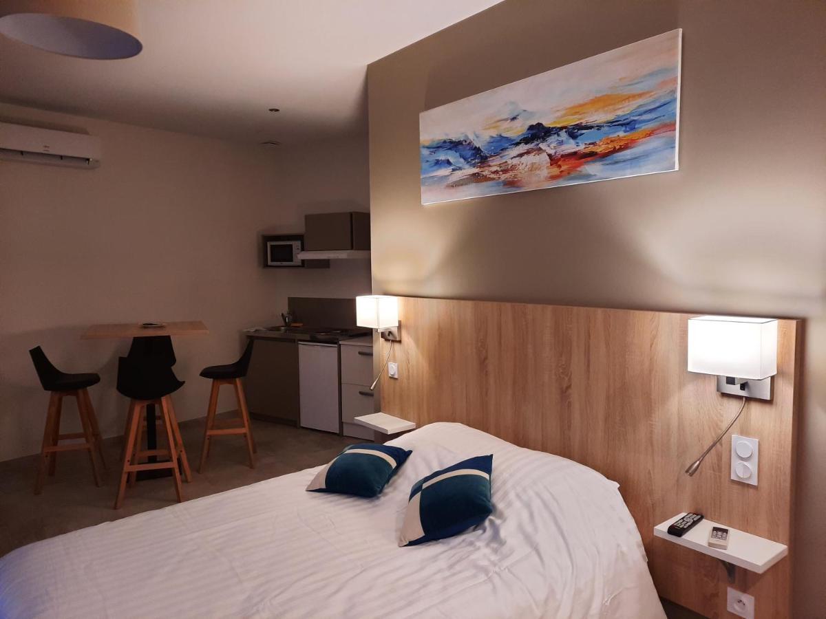 Le Logis De Berianne Aparthotel Les Tourrettes Kültér fotó